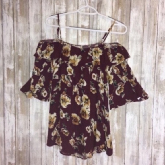 Altar'd State Red Floral Cold Shoulder Blouse - Picture 11 of 11